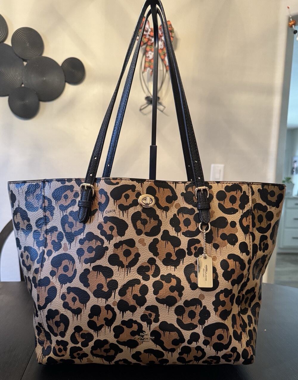Rare Coach Gary Baseman Wild Beast Leopard Turn lock Leather Tote Bag- EXCELLENT
